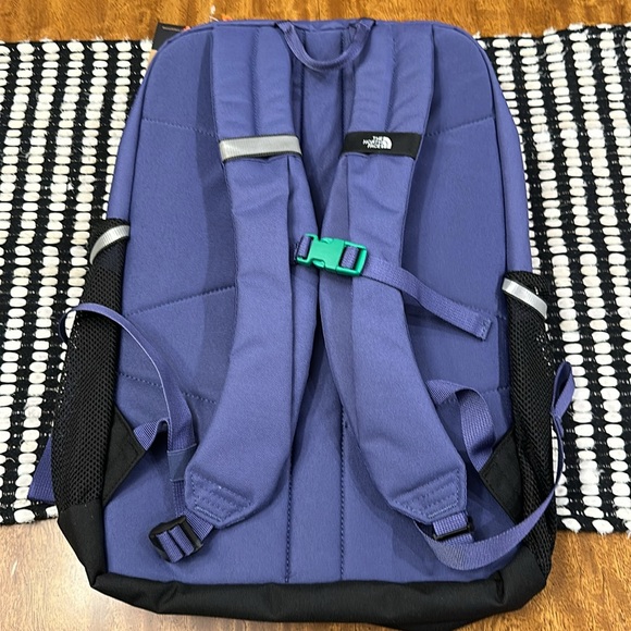 THE NORTH FACE Youth Court Jester Backpack - Picture 8 of 14